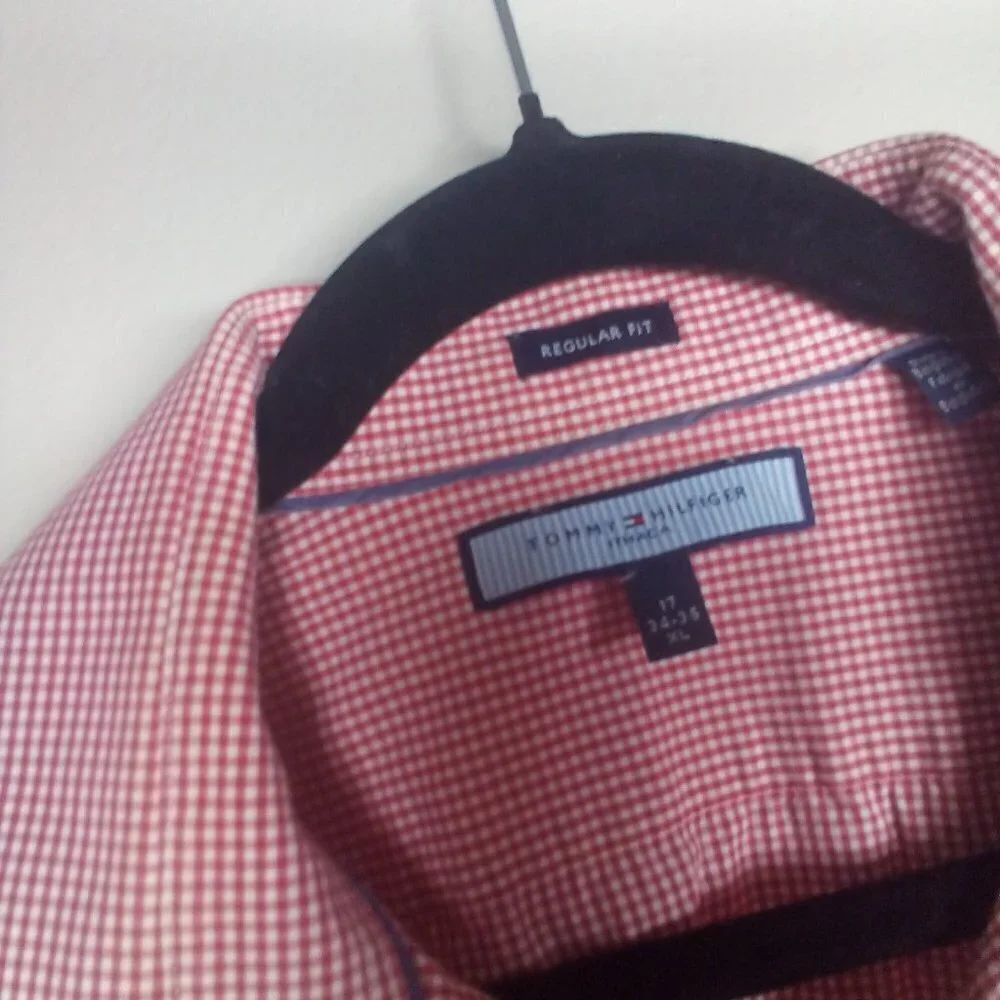 Tommy Hilfiger Button Up Shirt 17 34-35 XL Long Sleeve Gingham Plaid Red White